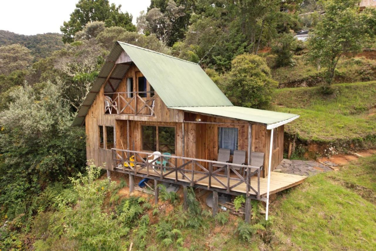 Quetzal Valley Cabins San Gerardo de Dota Exterior photo